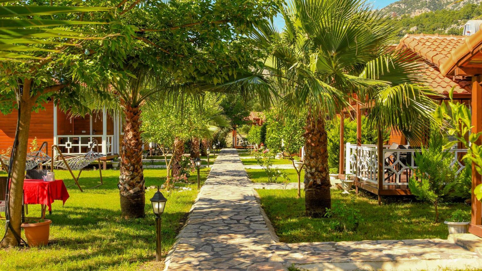 Villa Efsane Hotel Чирали Экстерьер фото